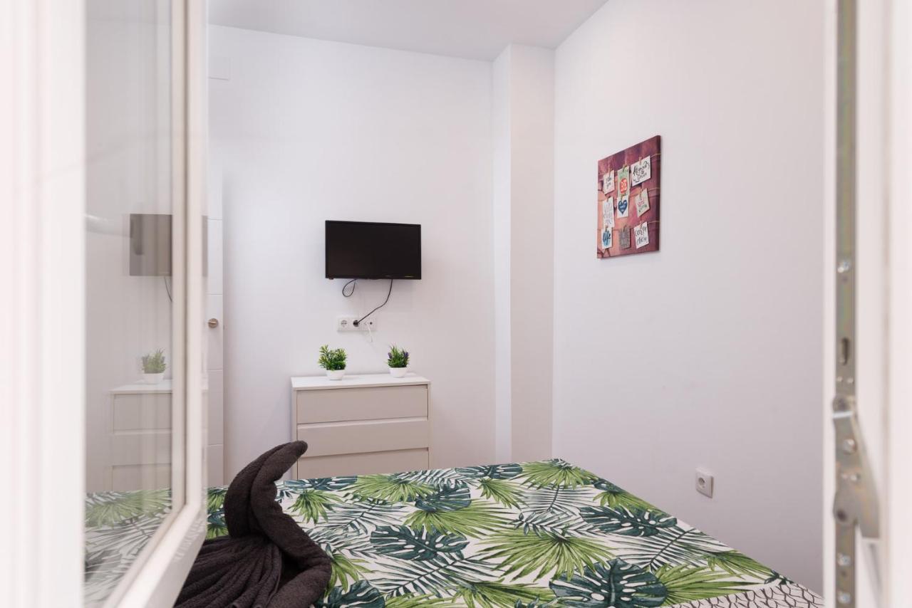 Cozy 3 Bed Apartment In The Heart Of Alicante Buitenkant foto