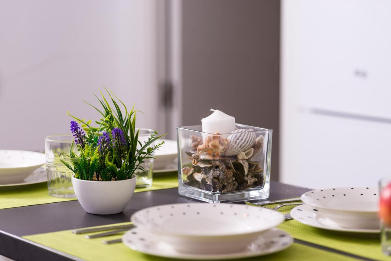 Cozy 3 Bed Apartment In The Heart Of Alicante Buitenkant foto